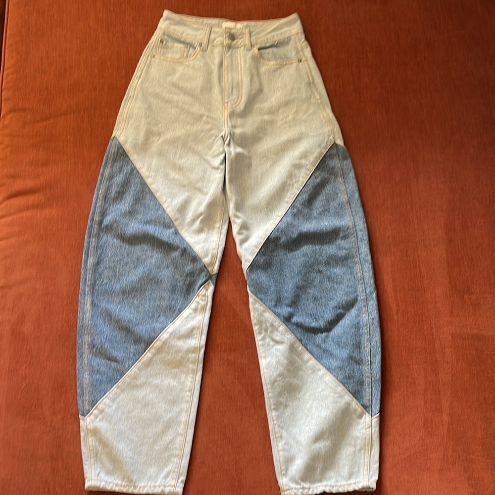 GANNI Barrel Jeans Two Toned Tapered Jeans Size 25